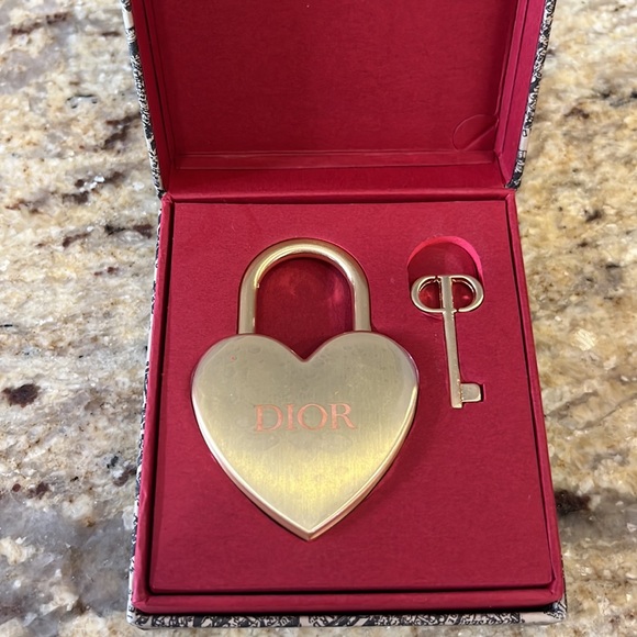 Dior Gold Heart Lock and Key Set - Picture 1 of 4
